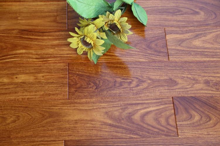 養(yǎng)生木地板對(duì)環(huán)境的影響和好處