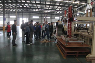 居然之家樂屋裝飾精英團隊赴揚子地板參觀交流，深化木地板合作與創新